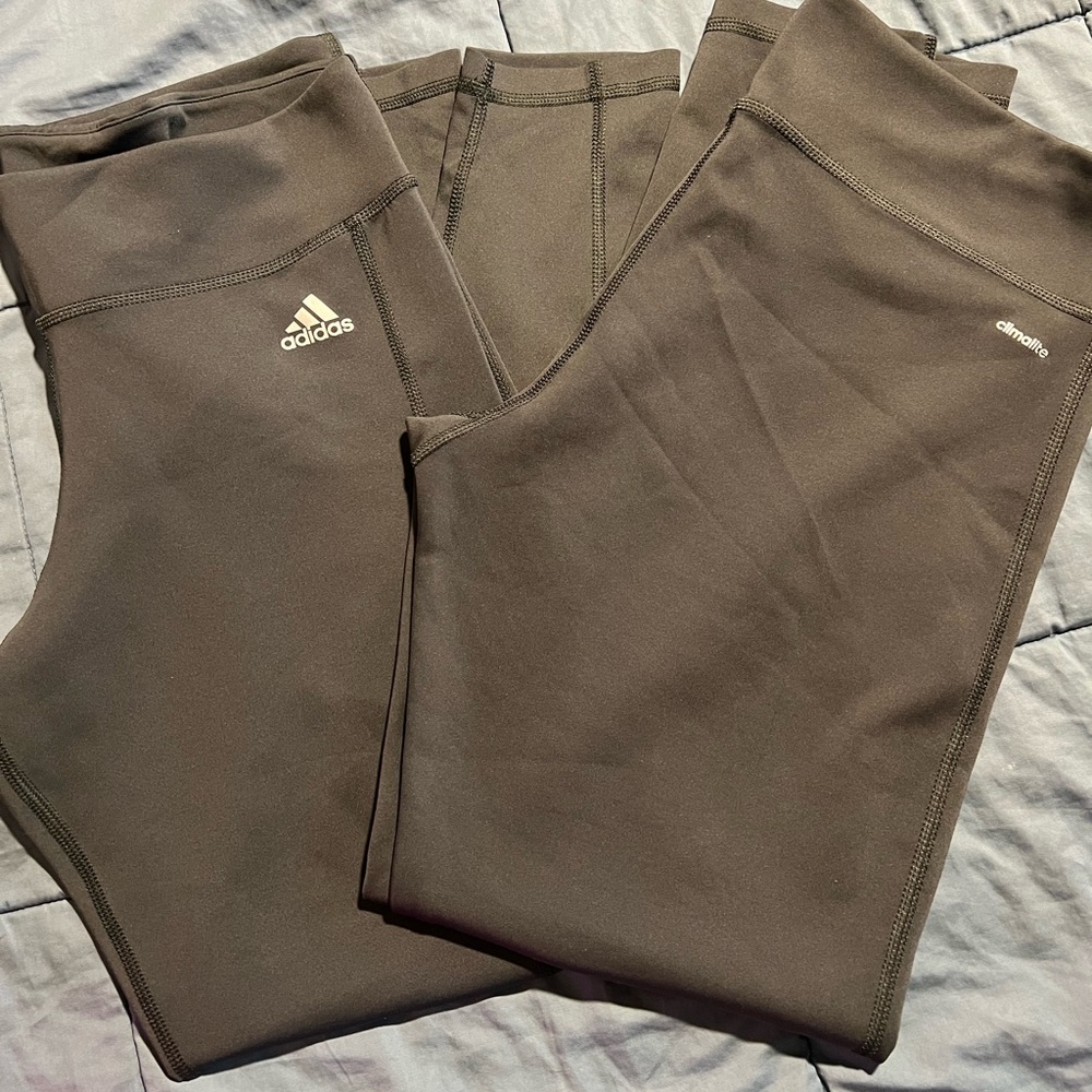 Women’s Adidas stretch leggings. 2 pairs. Gray/Large
